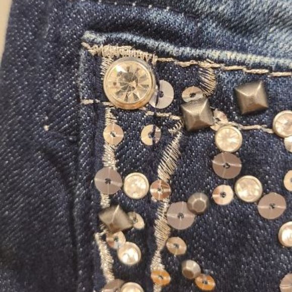 NWOT Miss Me Embellished Jean Capris in Size 25 - Picture 7 of 10